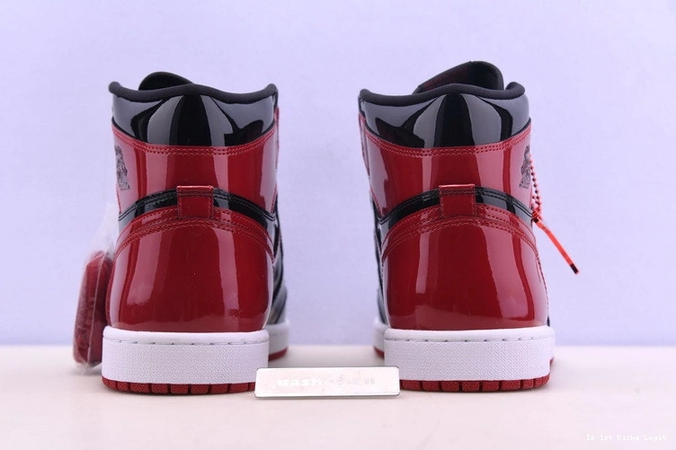 1 555088-063 Patent Leather Jordan Air Bred 0311